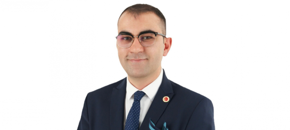 Başkan Selim Kayadan: “Gençler siyasete uzak durmamalı, ülkemizin geleceğine katkı sunmalı” - GÜNDEM - İnternetin Ajansı