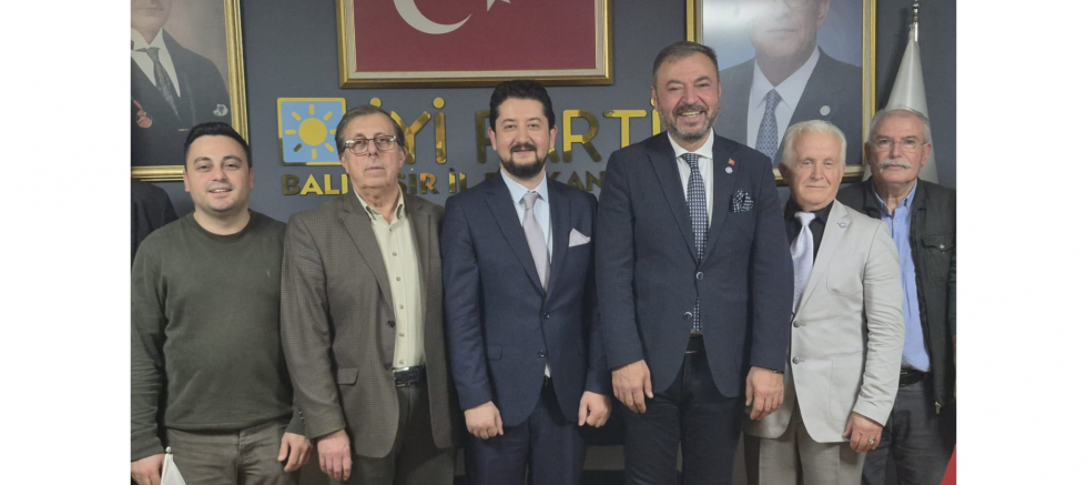 İYİ Parti Karesi İlçe Başkanı Cahit Can Tekin Teşkilat Toplantısına Katıldı - GÜNDEM - İnternetin Ajansı